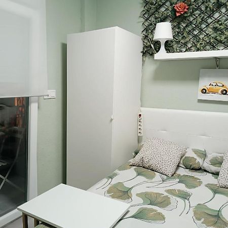 Habitaciones2 Renfe Alicante Eksteriør billede